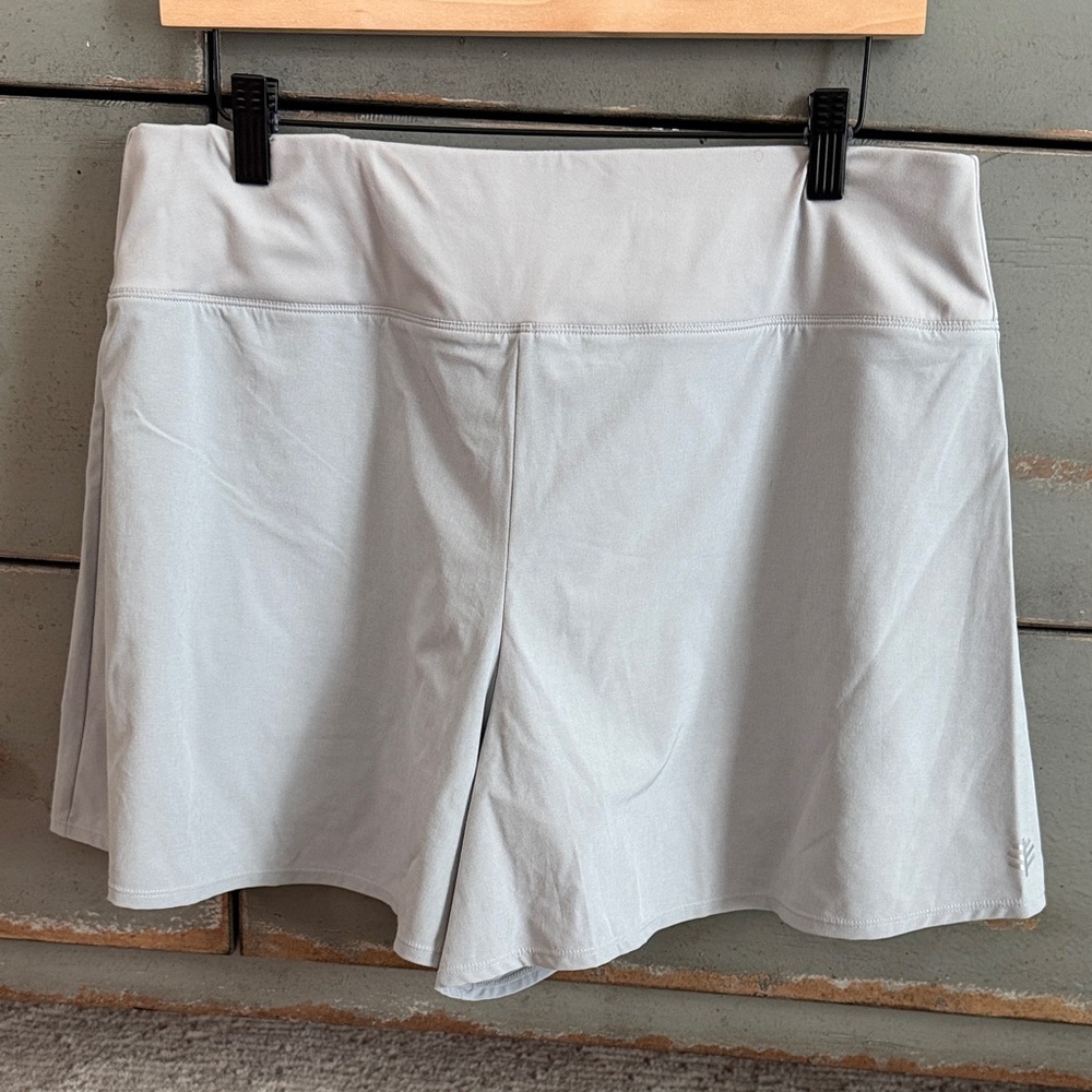 Coolibar Light Gray Athletic Short size L